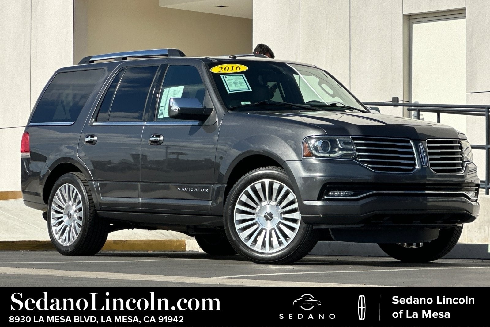 2016 Lincoln Navigator Select