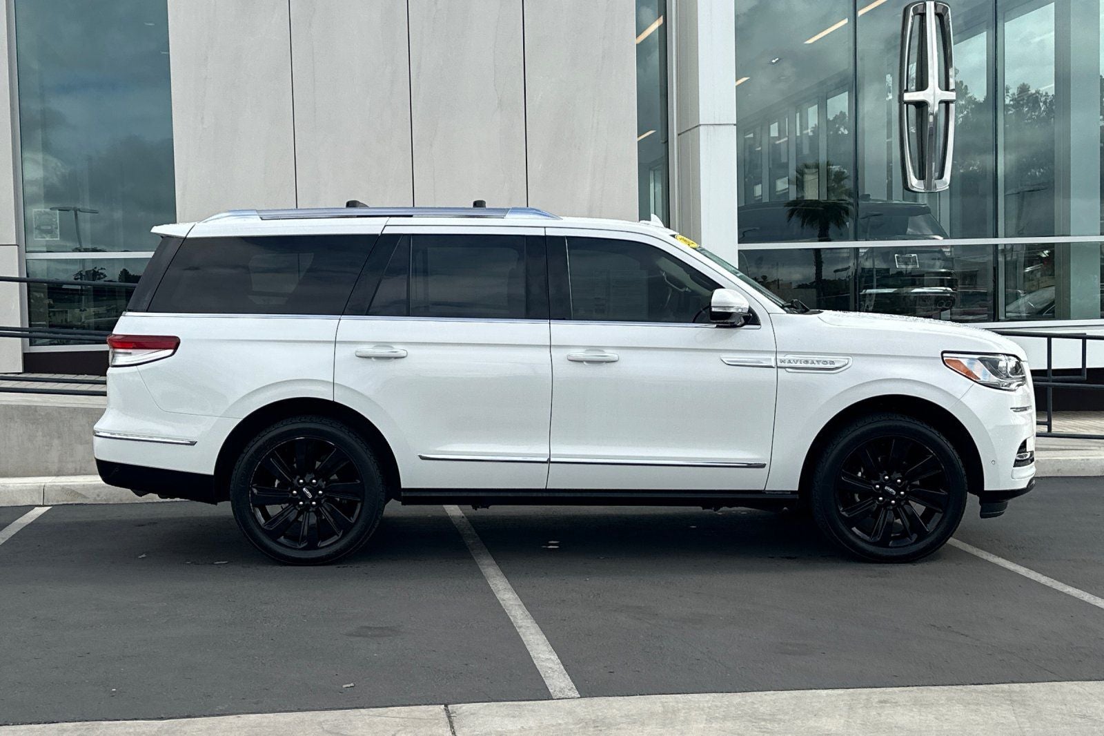 2023 Lincoln Navigator Reserve