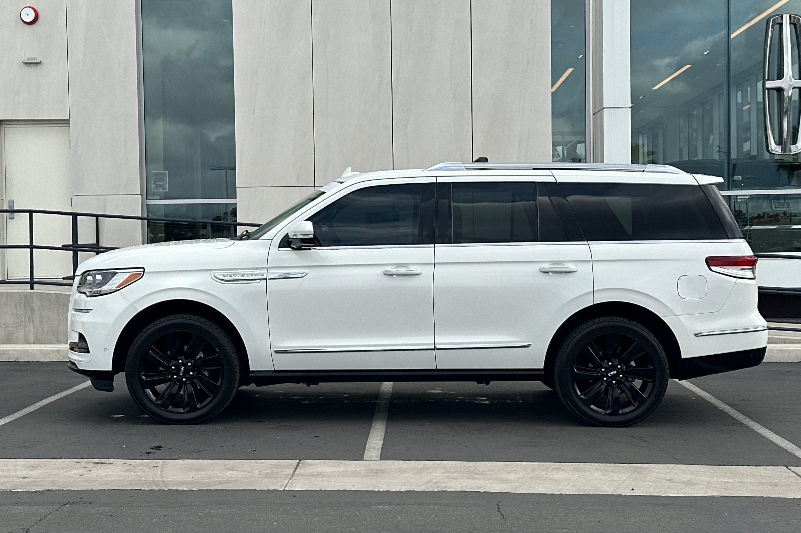 2023 Lincoln Navigator Reserve