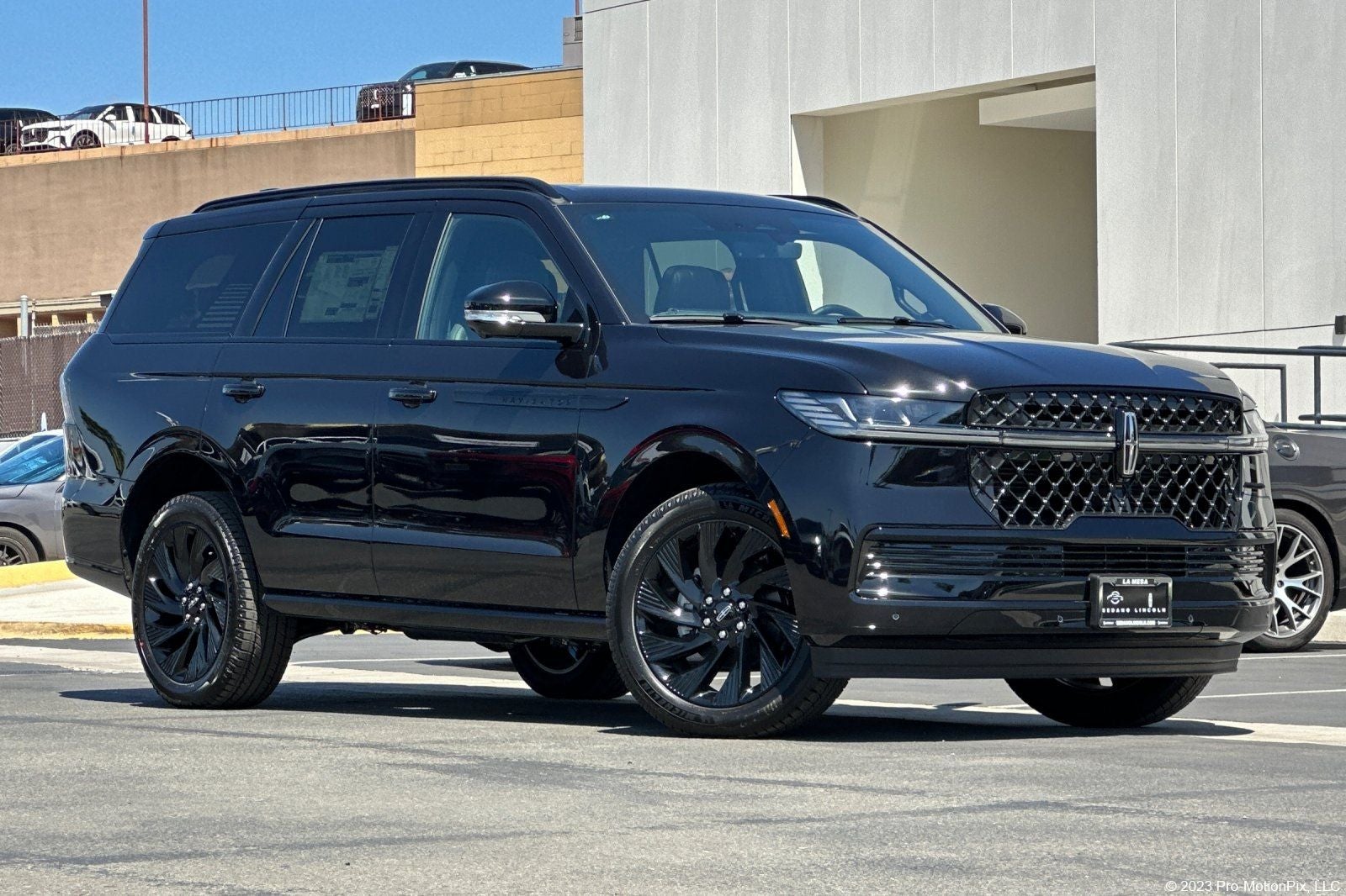 2026 Lincoln Navigator Reserve 4WD's photo