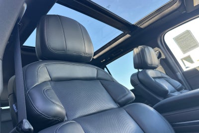 2027 Lincoln Navigator Reserve