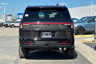 2027 Lincoln Navigator Reserve