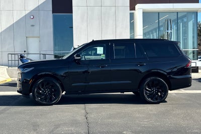 2027 Lincoln Navigator Reserve