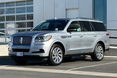 2024 Lincoln Navigator Premiere