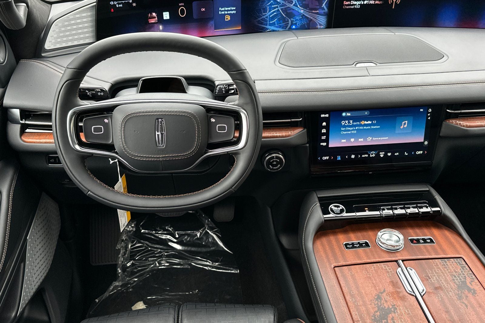 2025 Lincoln Navigator Black Label