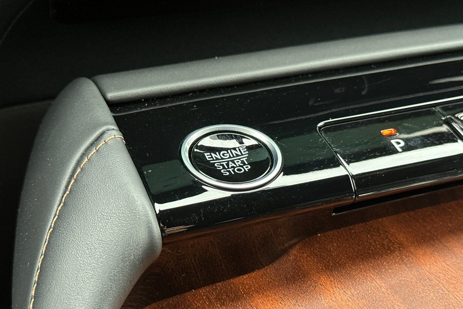 2025 Lincoln Navigator Black Label