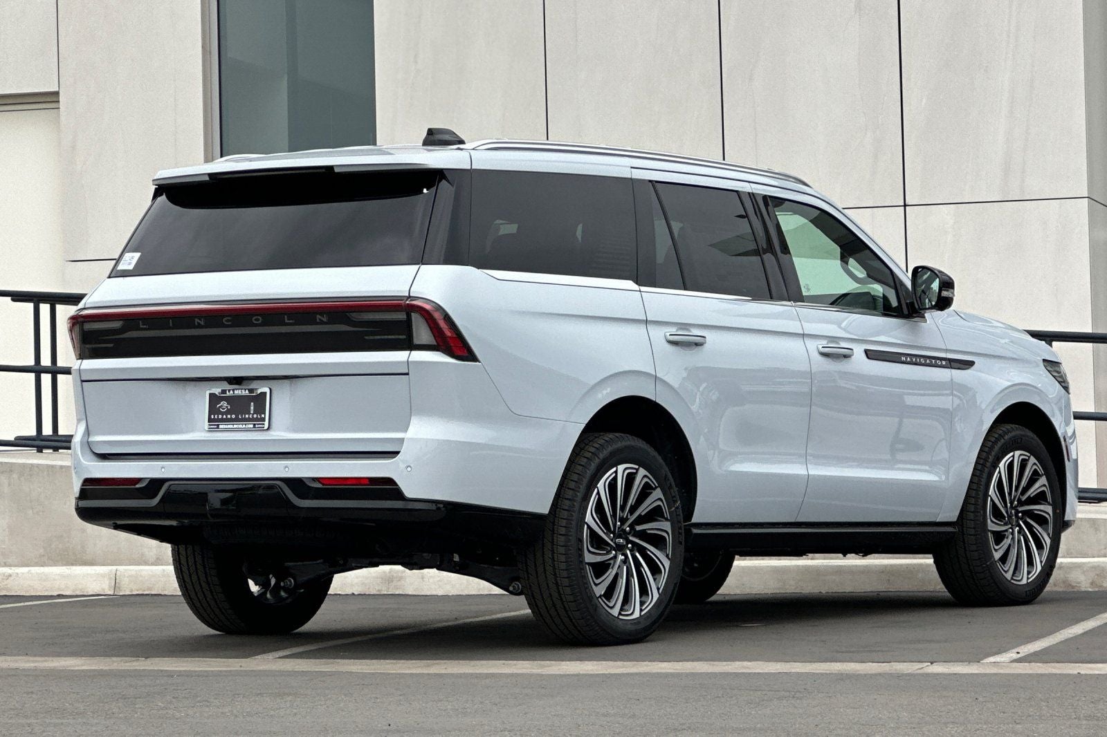 2025 Lincoln Navigator Black Label