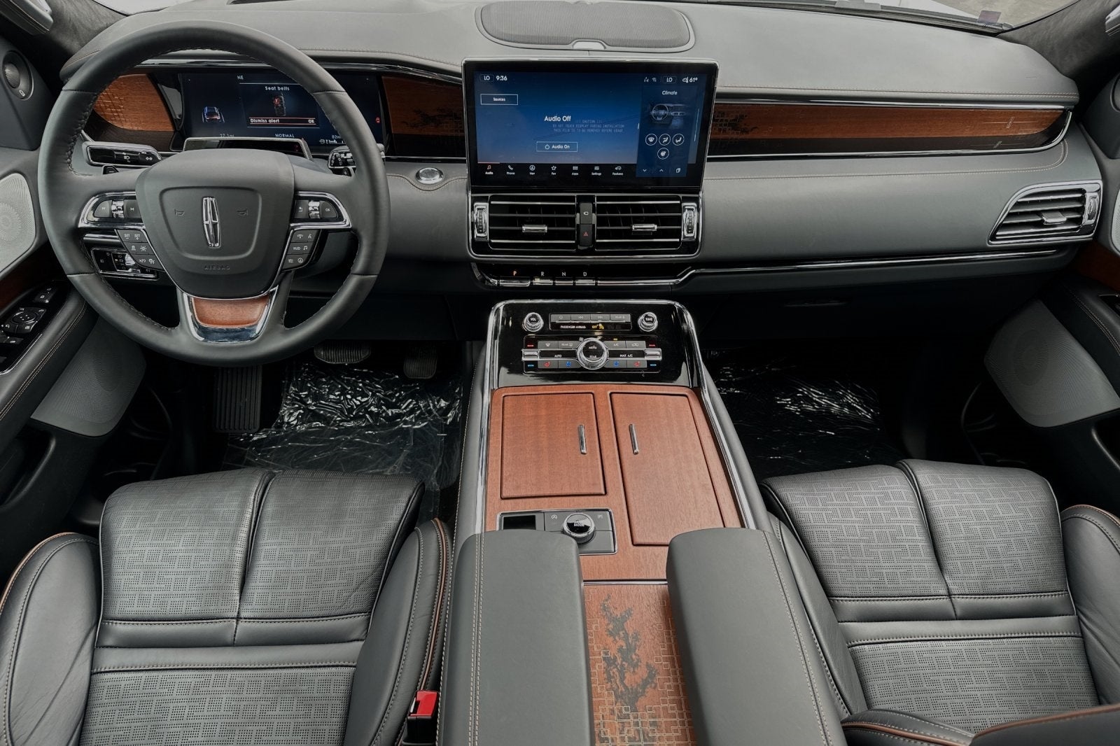 2024 Lincoln Navigator Black Label