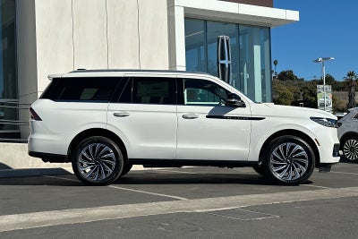 2025 Lincoln Navigator Black Label