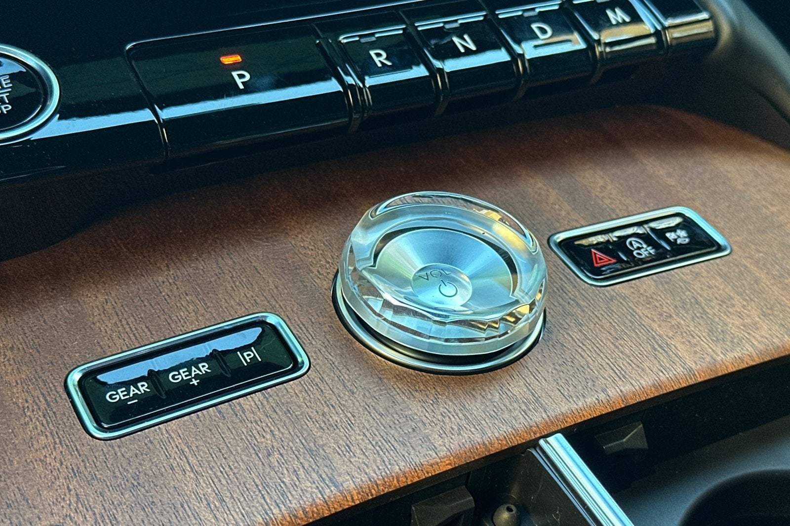 2025 Lincoln Navigator Black Label