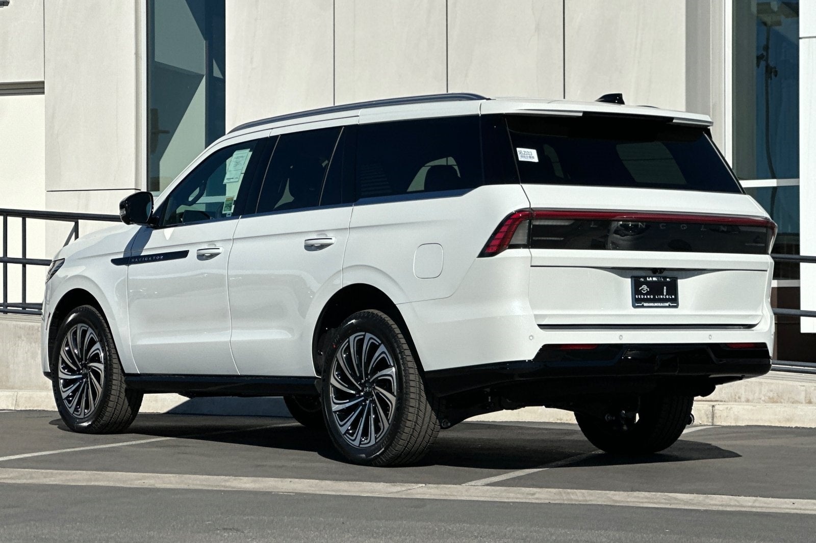 2025 Lincoln Navigator Black Label