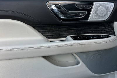 2022 Lincoln Navigator Black Label