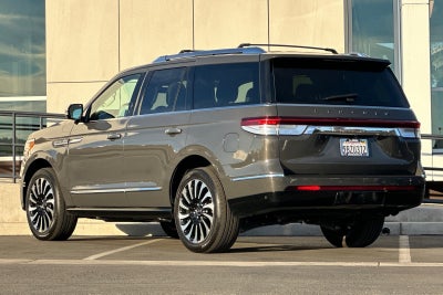 2022 Lincoln Navigator Black Label