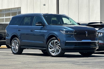 2027 Lincoln Navigator Premiere