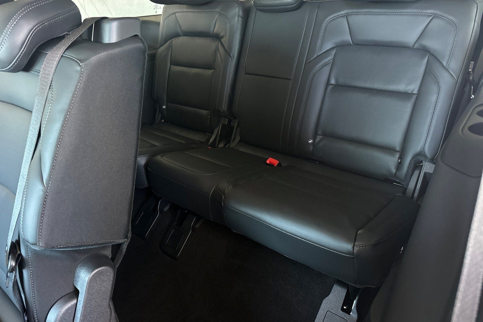 2027 Lincoln Navigator Premiere