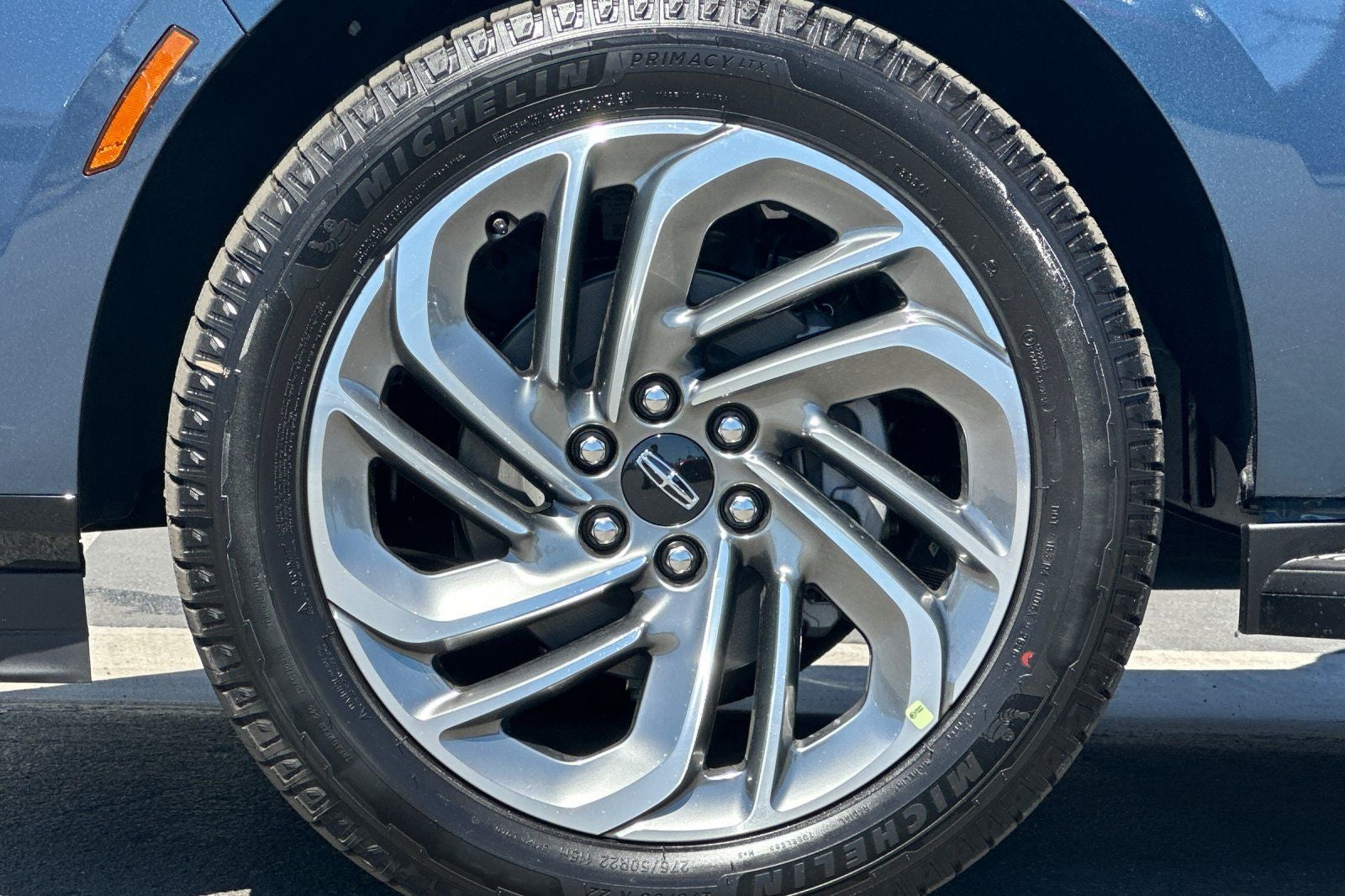 2027 Lincoln Navigator Premiere