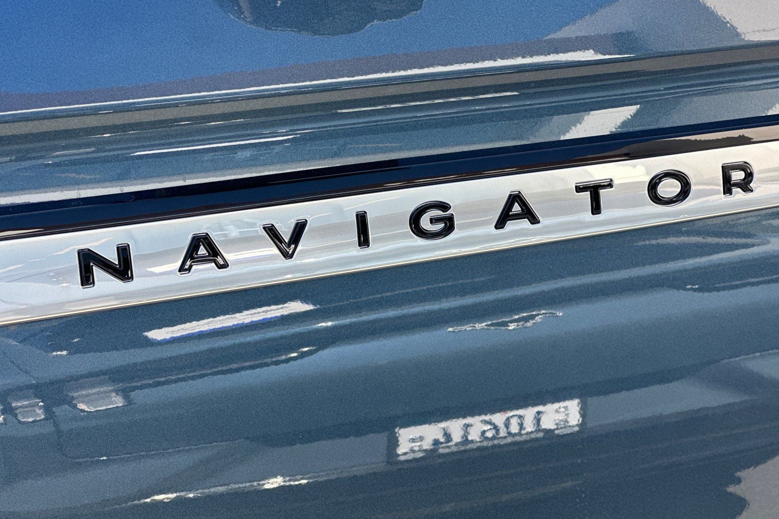 2027 Lincoln Navigator Premiere