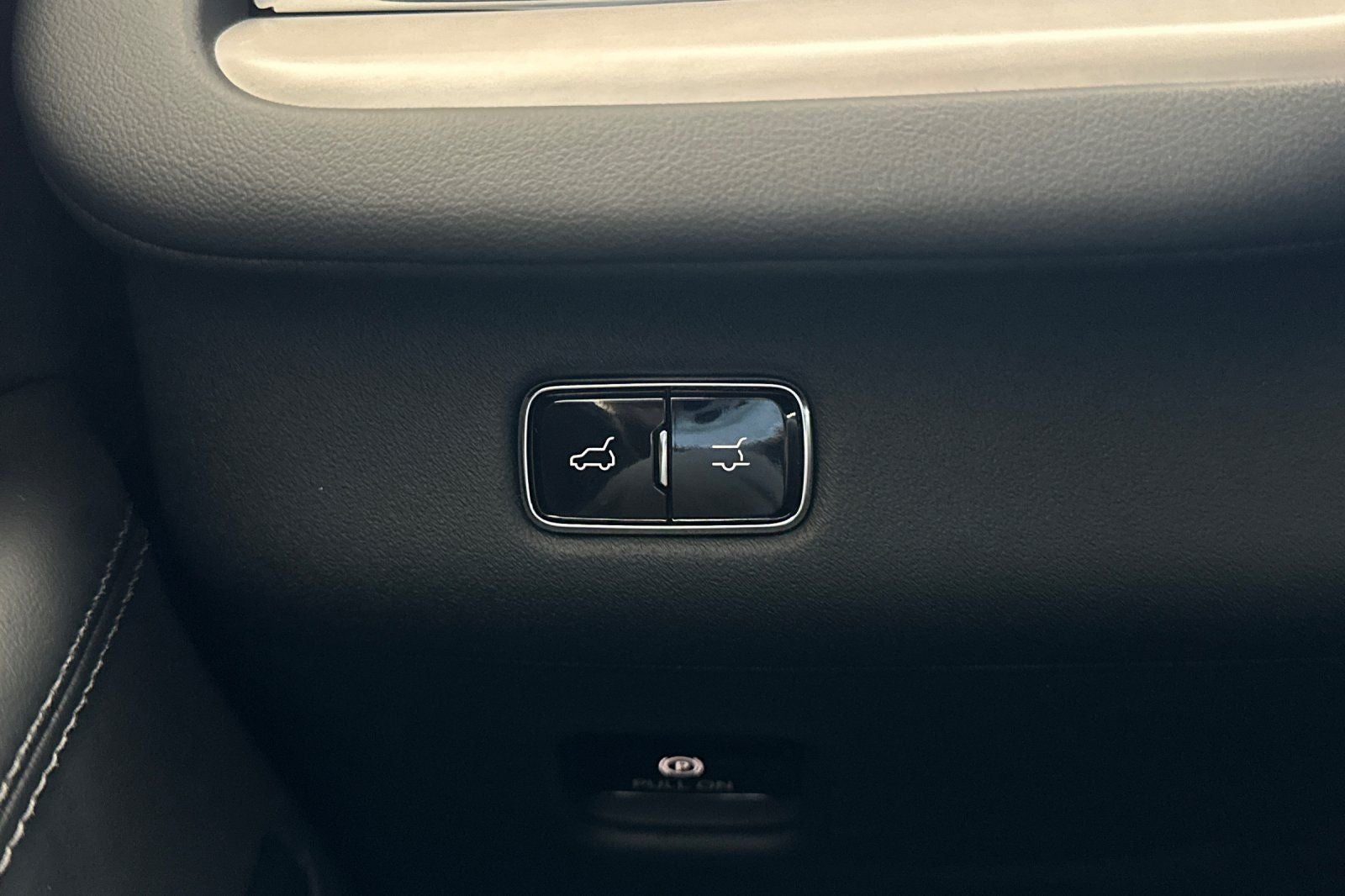 2027 Lincoln Navigator Premiere