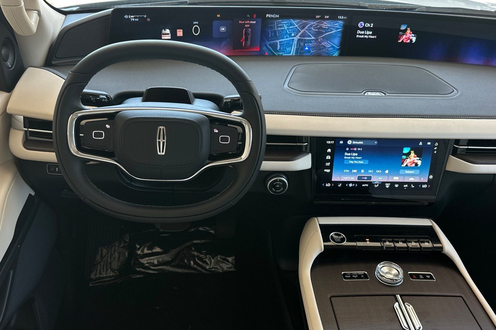2027 Lincoln Navigator Premiere