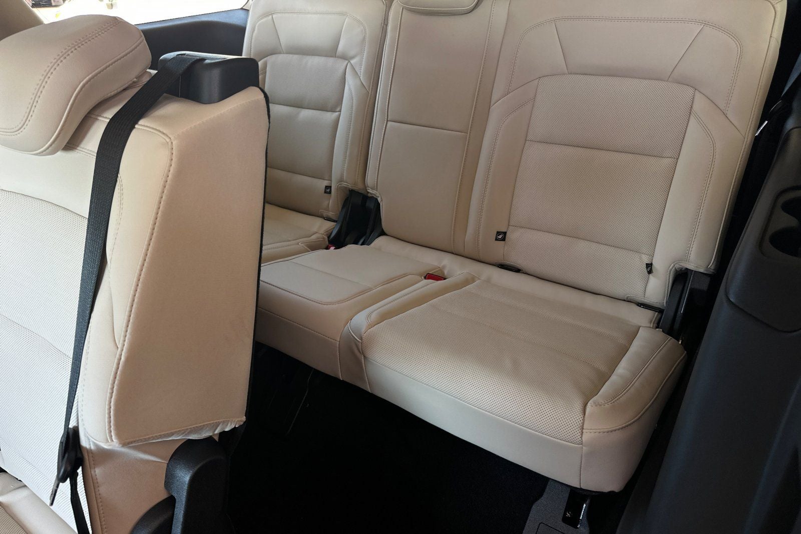 2027 Lincoln Navigator Premiere