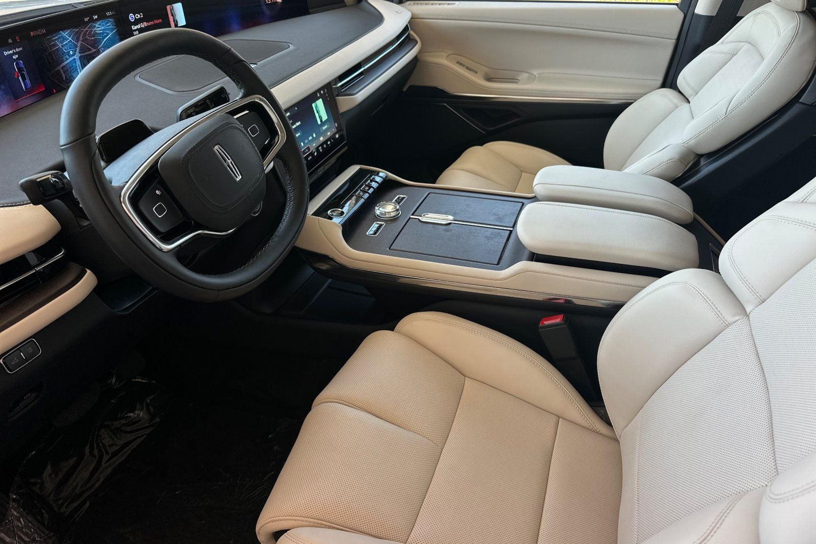 2027 Lincoln Navigator Premiere