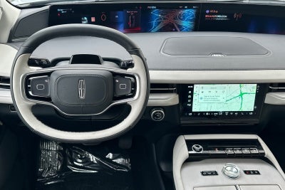 2026 Lincoln Navigator Premiere