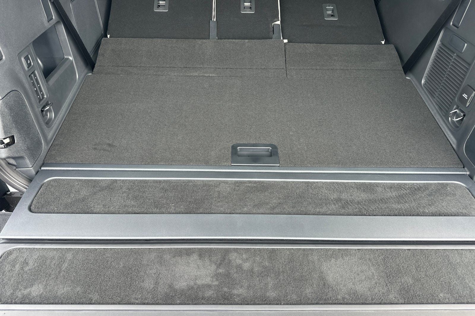 2026 Lincoln Navigator Premiere