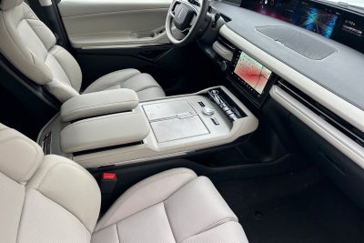 2026 Lincoln Navigator Premiere