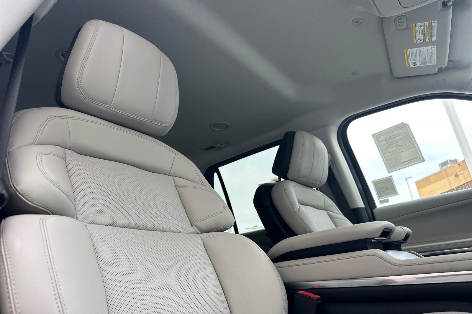 2026 Lincoln Navigator Premiere