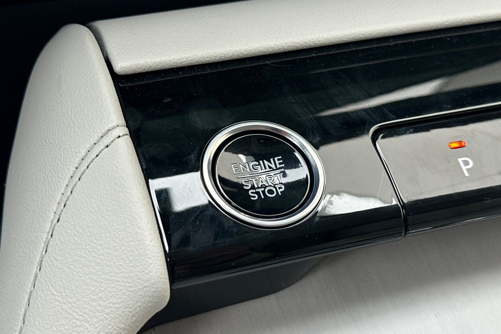 2026 Lincoln Navigator Premiere