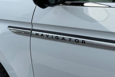 2026 Lincoln Navigator Premiere