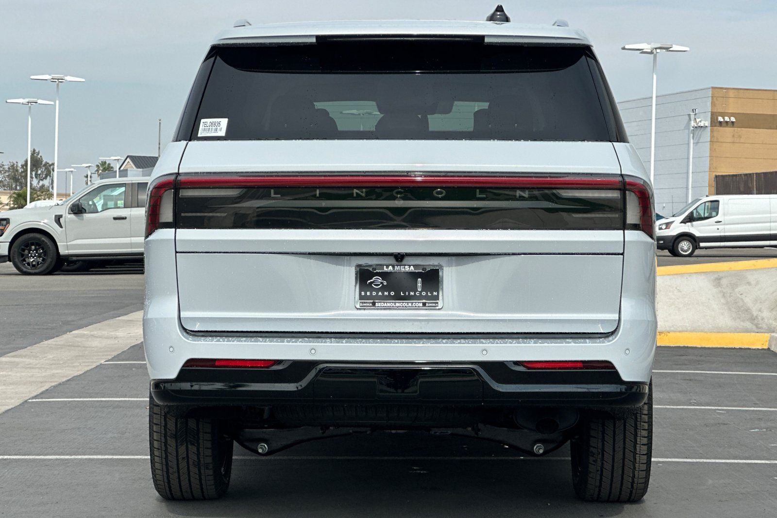 2026 Lincoln Navigator Premiere