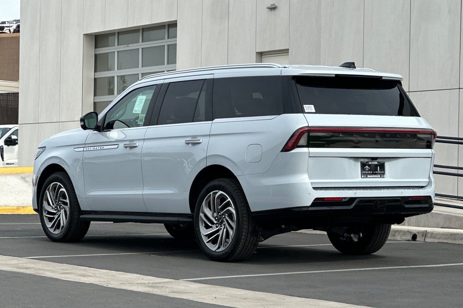 2026 Lincoln Navigator Premiere