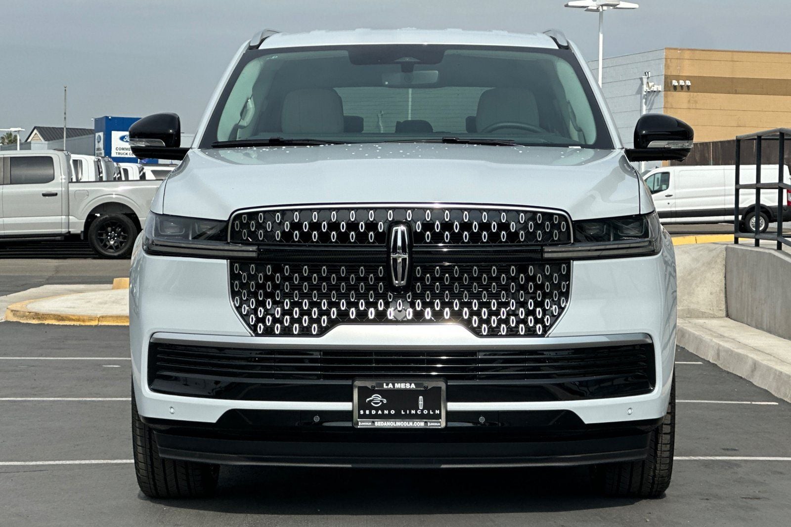 2026 Lincoln Navigator Premiere