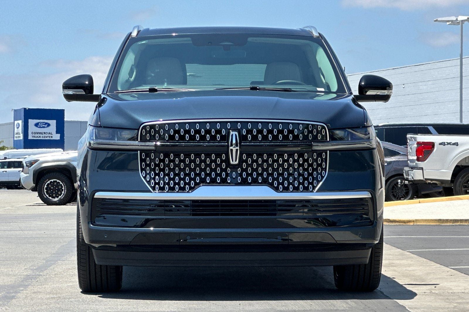 2026 Lincoln Navigator L Reserve