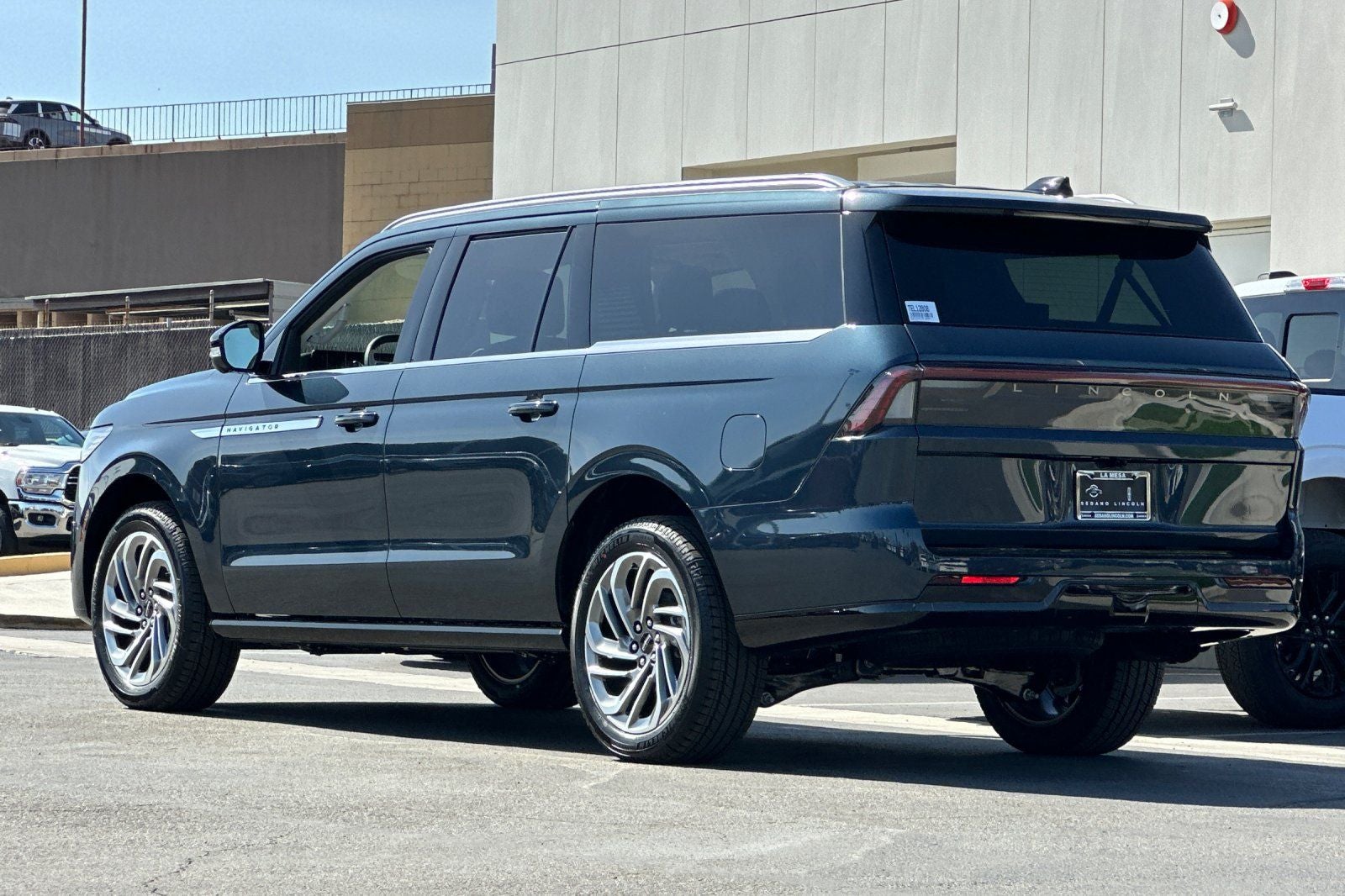 2026 Lincoln Navigator L Reserve