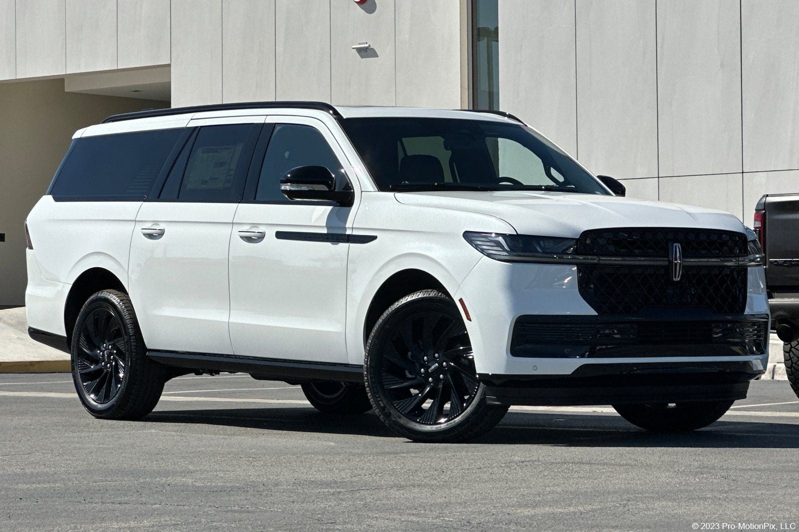 2026 Lincoln Navigator L Reserve