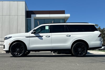 2026 Lincoln Navigator L Reserve
