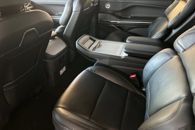2027 Lincoln Navigator L Reserve