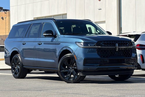 2027 Lincoln Navigator L Reserve