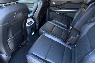 2027 Lincoln Navigator L Reserve