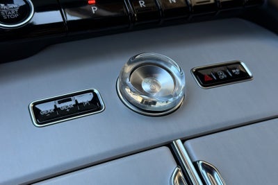 2027 Lincoln Navigator L Reserve