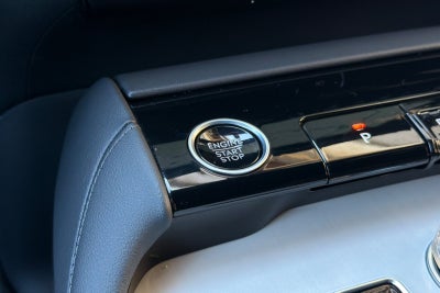 2027 Lincoln Navigator L Reserve