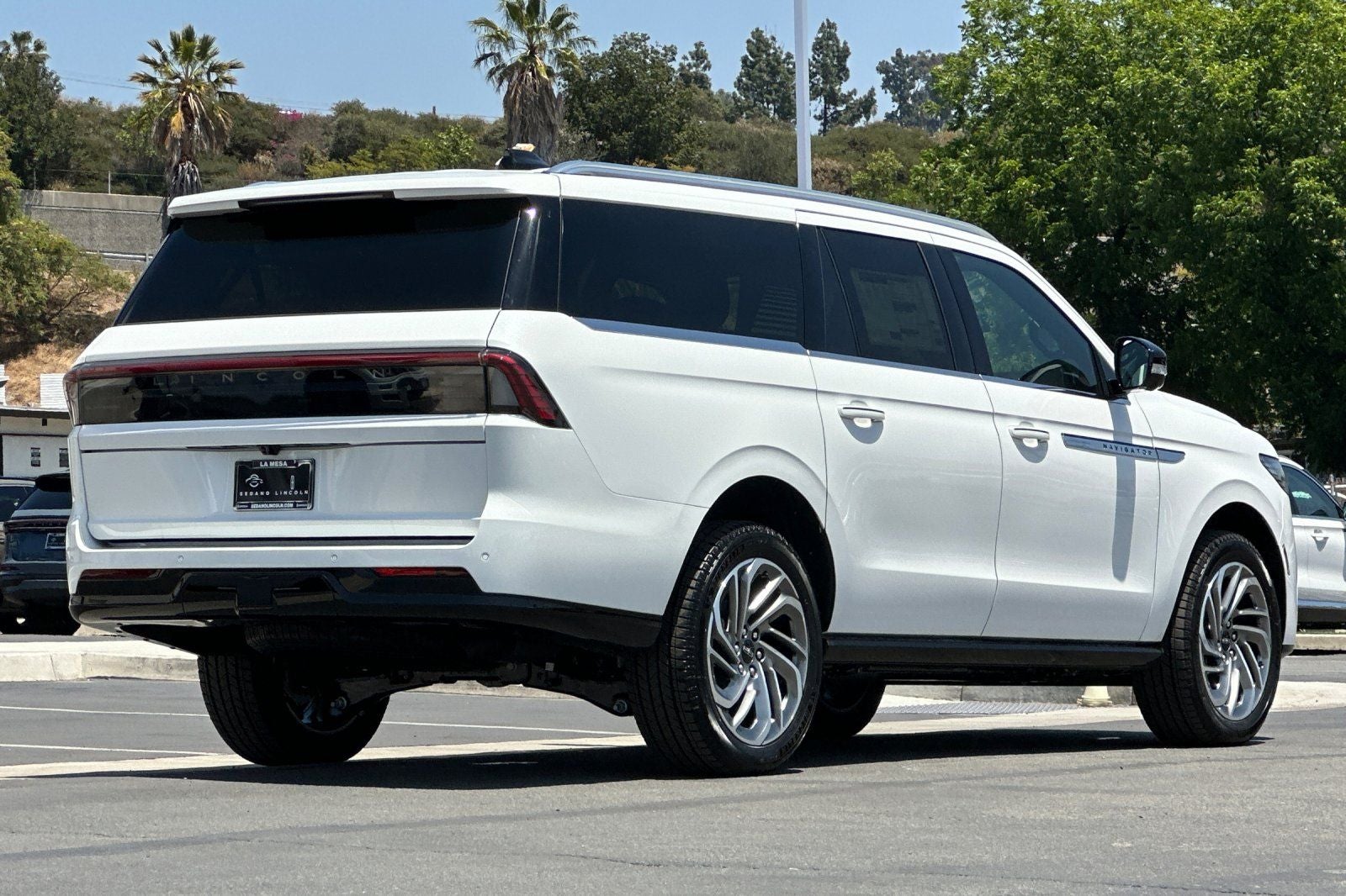 2026 Lincoln Navigator L Reserve