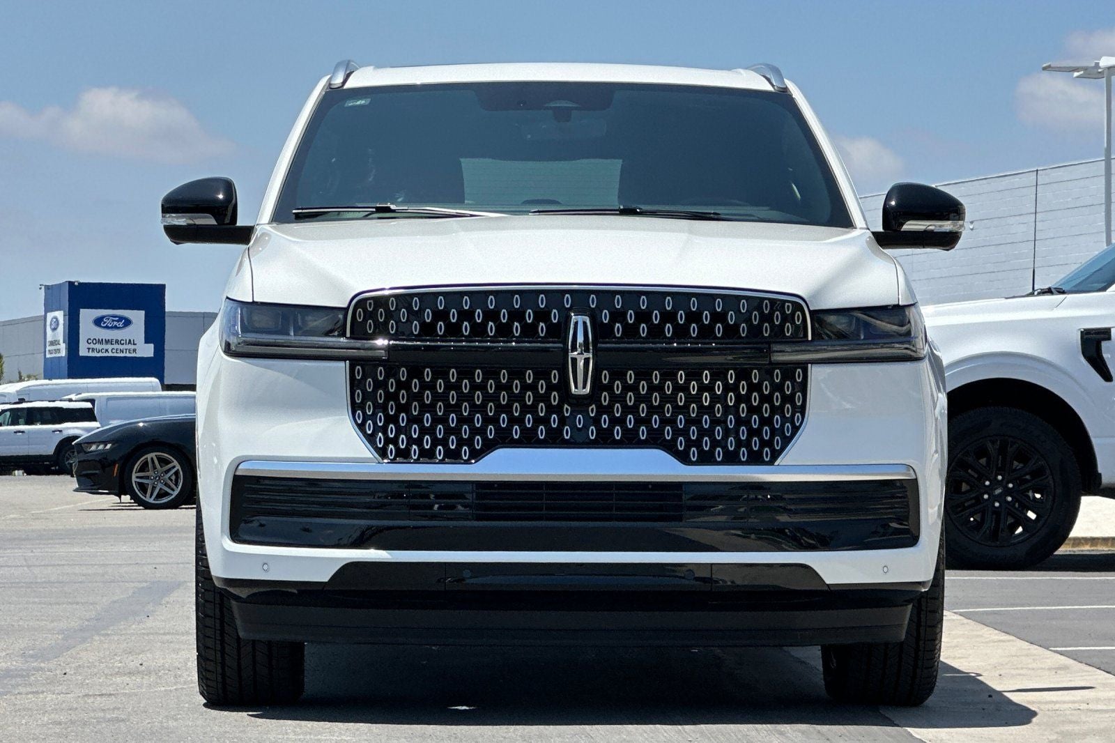 2026 Lincoln Navigator L Reserve