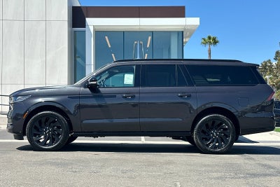 2026 Lincoln Navigator L Reserve
