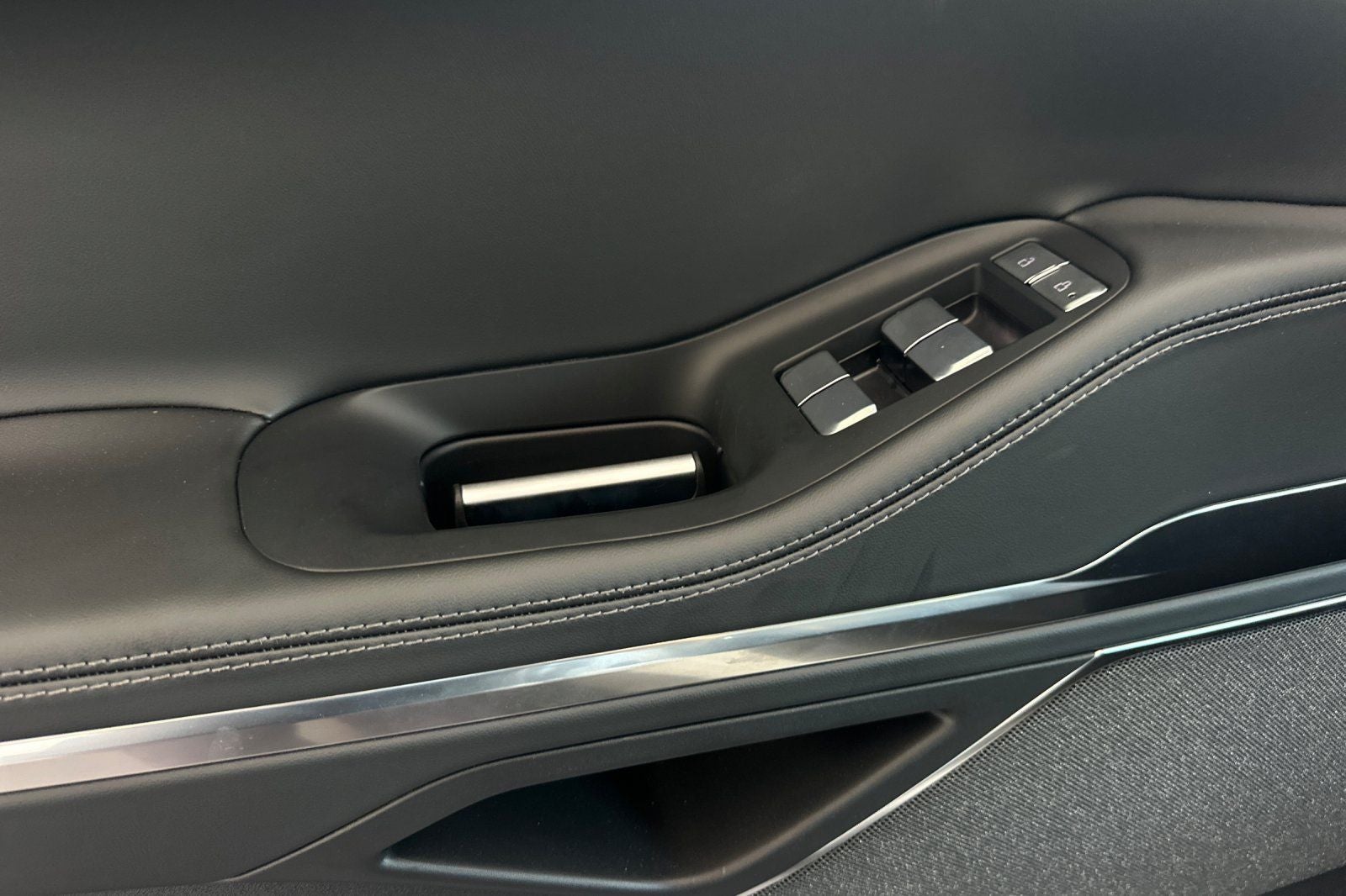 2027 Lincoln Navigator L Reserve