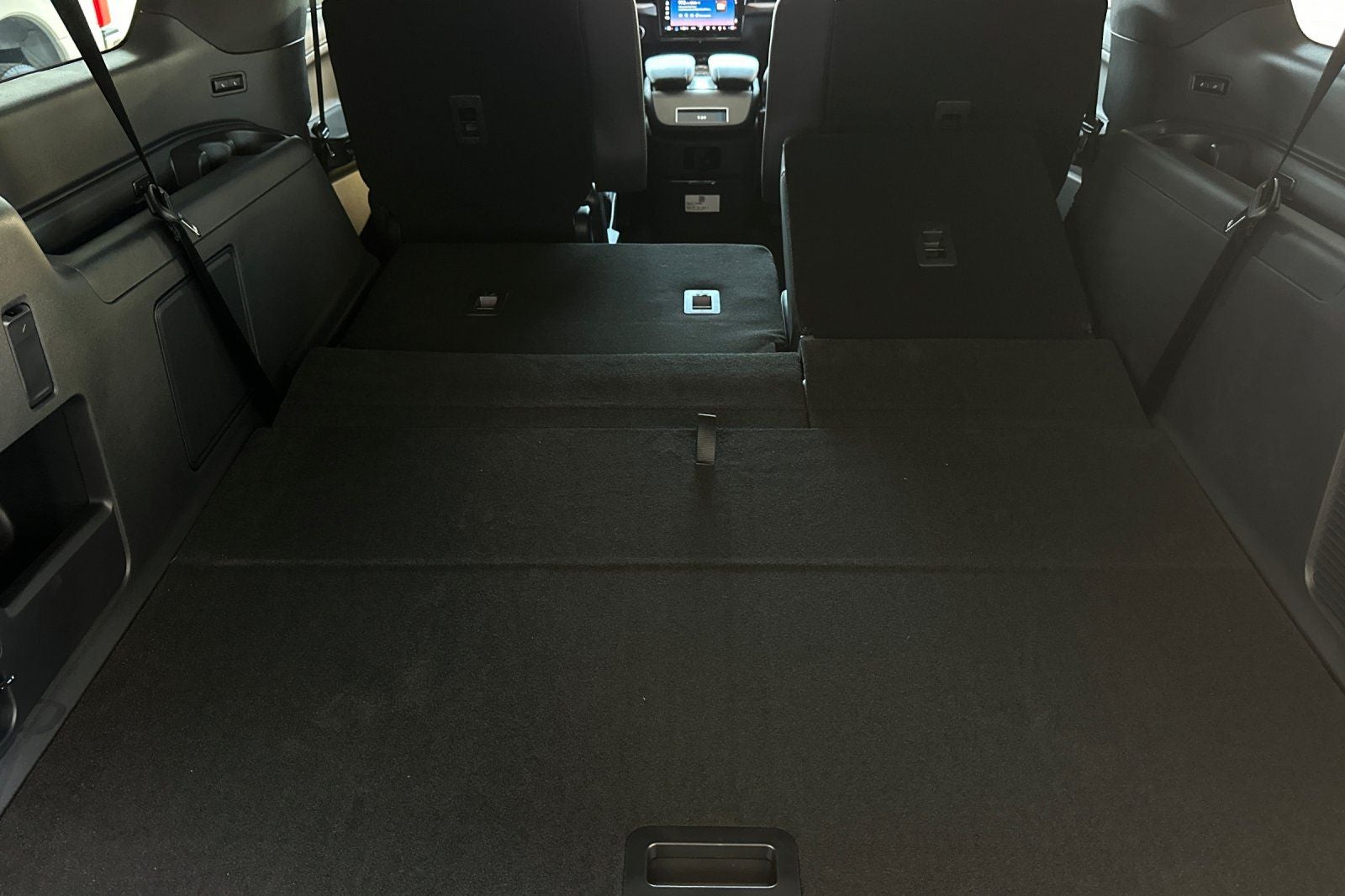 2027 Lincoln Navigator L Reserve