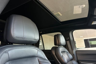 2027 Lincoln Navigator L Reserve