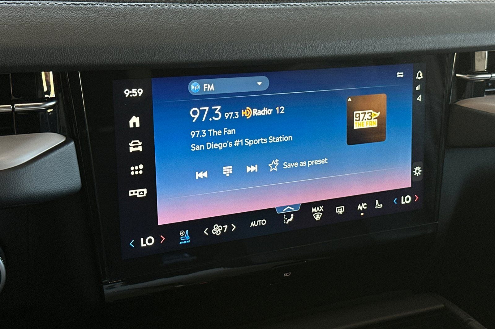 2027 Lincoln Navigator L Reserve